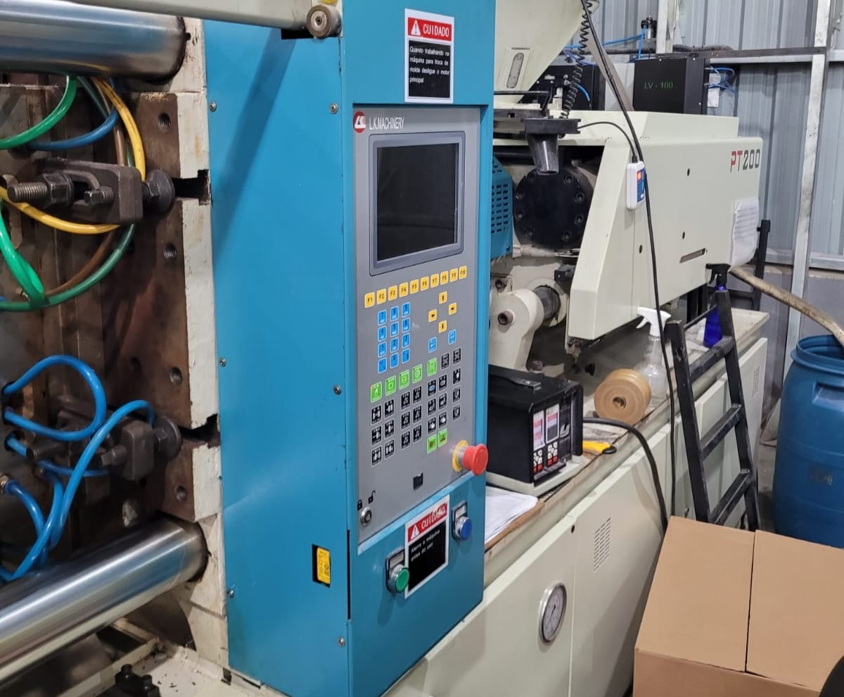 Injetora LK Potenza 200